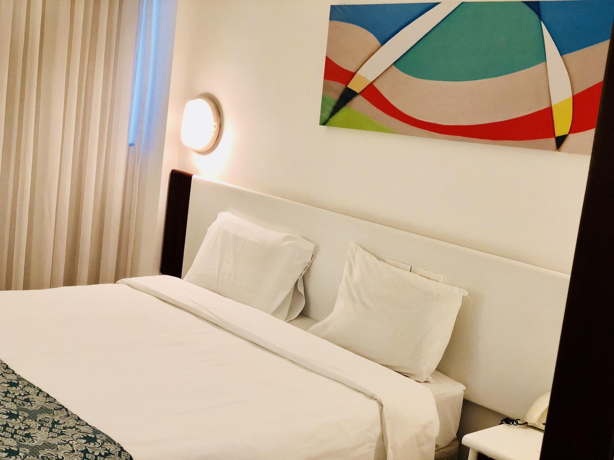 Boulevard Plaza เบโลโอรีซอนชี ภายนอก รูปภาพ