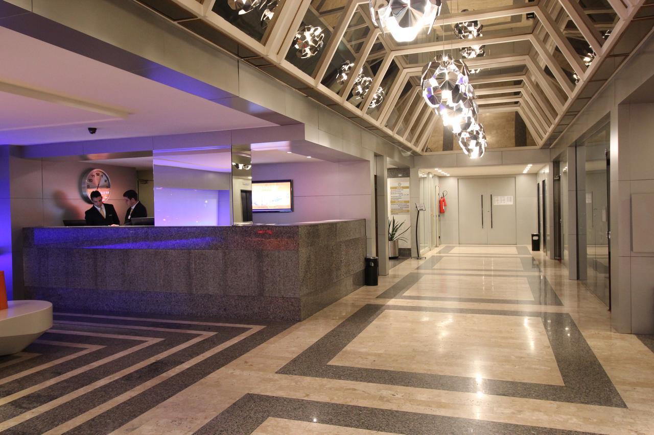Boulevard Plaza เบโลโอรีซอนชี ภายนอก รูปภาพ